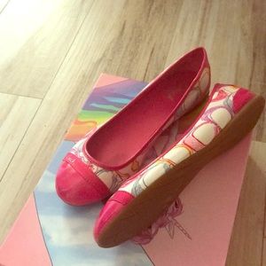 Coach Authentic Flats